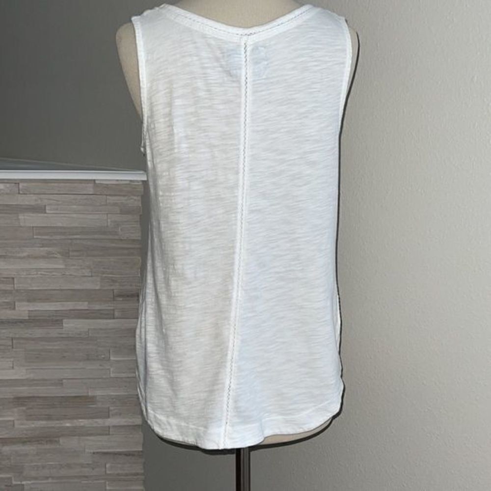 White tank by anthropology size‎ 6 - Picture 4 of 5